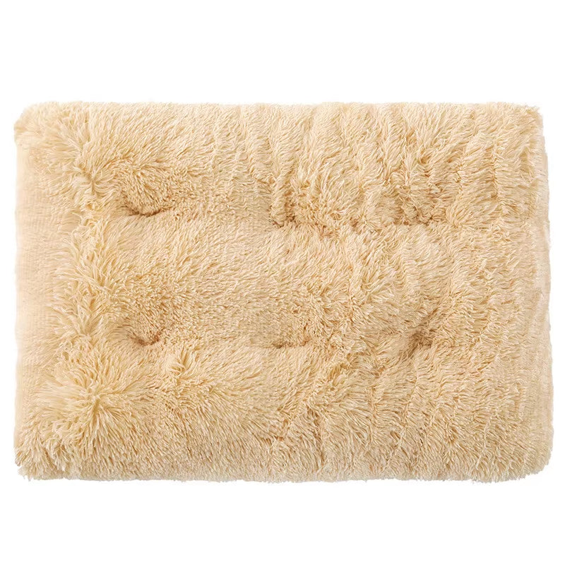 Dog Bed Long Plush Calming Pet Bed Comfortable Faux Fur Washable Crate Mat with Anti-Slip Backing for Jumbo Large Medium Dogs