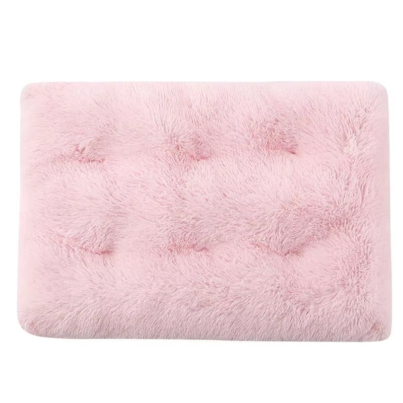 Dog Bed Long Plush Calming Pet Bed Comfortable Faux Fur Washable Crate Mat with Anti-Slip Backing for Jumbo Large Medium Dogs